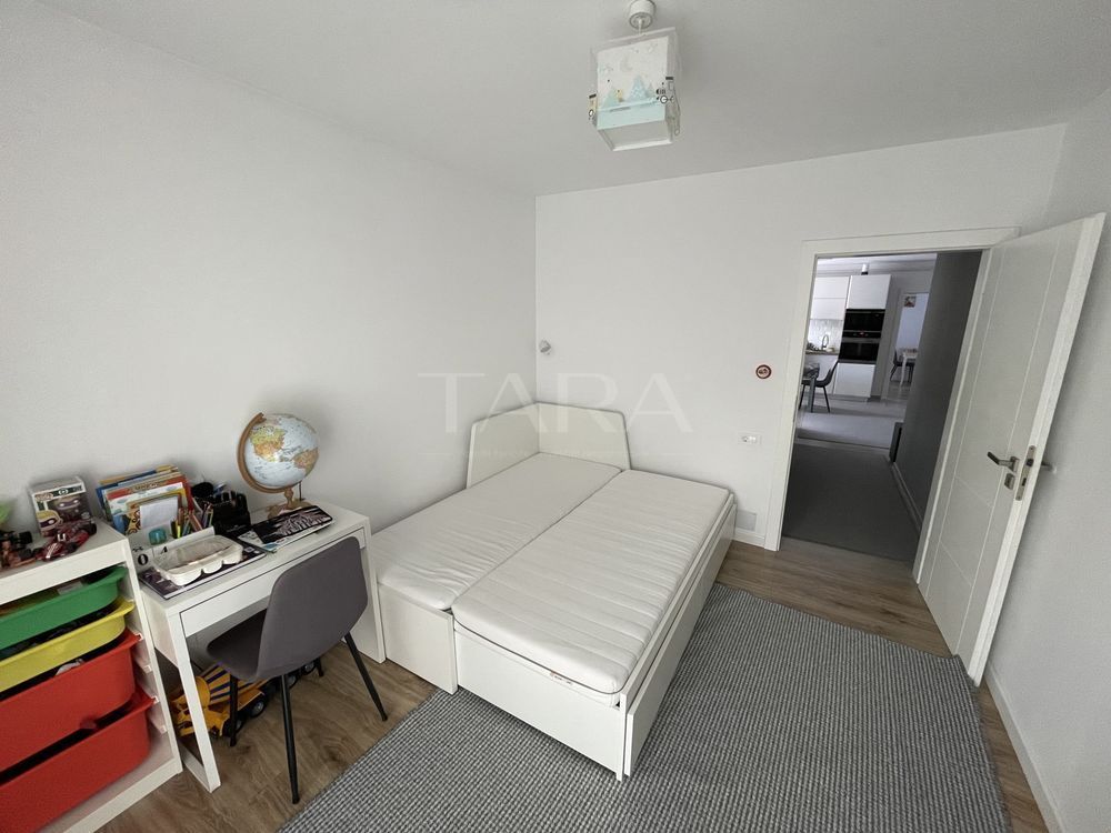 Apartament 2 dormitoare, finisat, mobilat personalizat, zonă liniștită. - Poză 4