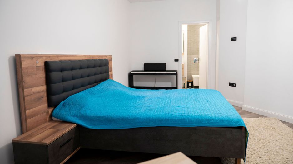 Apartament cu 3 camere si terasa de 49mp, Tomis Nord- Constanta - Poză 11