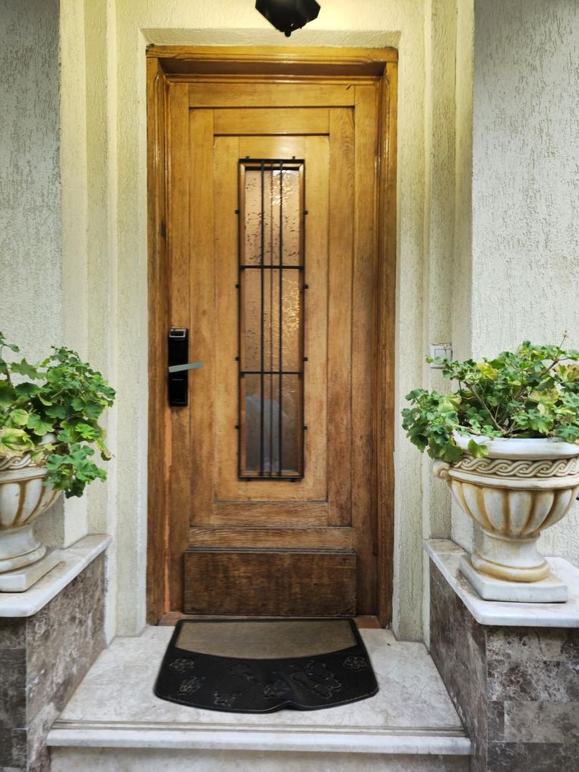 Vila frumoasa ,localizata central\ Unirii Square\Proprietar - Poză 5