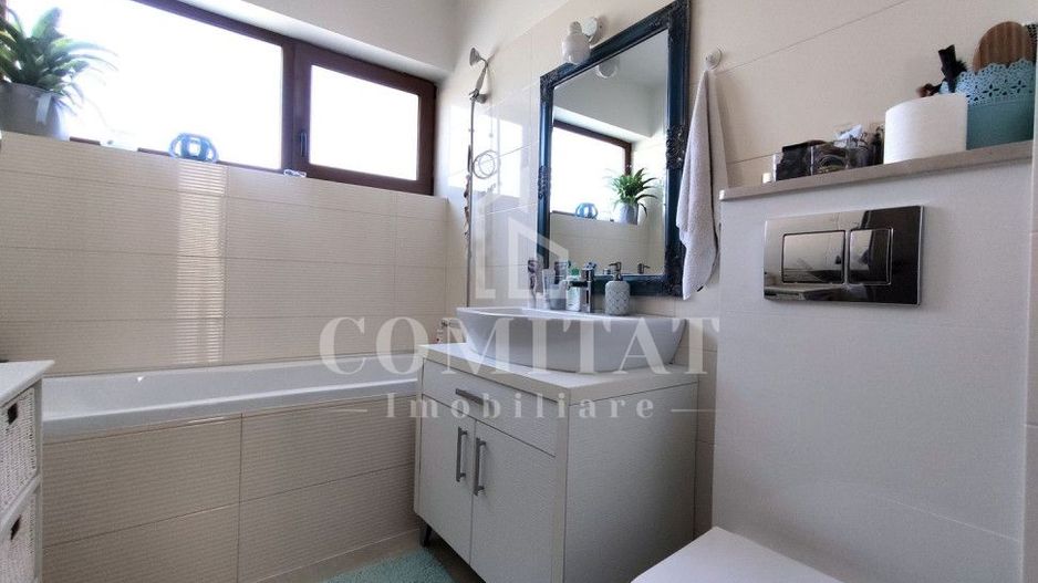 Apartament ultrafinisat| Etaj intermediar| Zona Borhanci - Poză 15