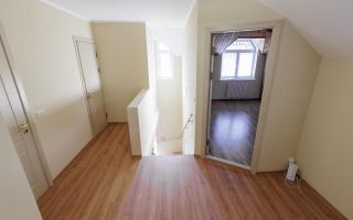 Chirie, casă, 2 nivele, 5 camere, str. Alexandru  Cosmescu, Centru - Poză 13