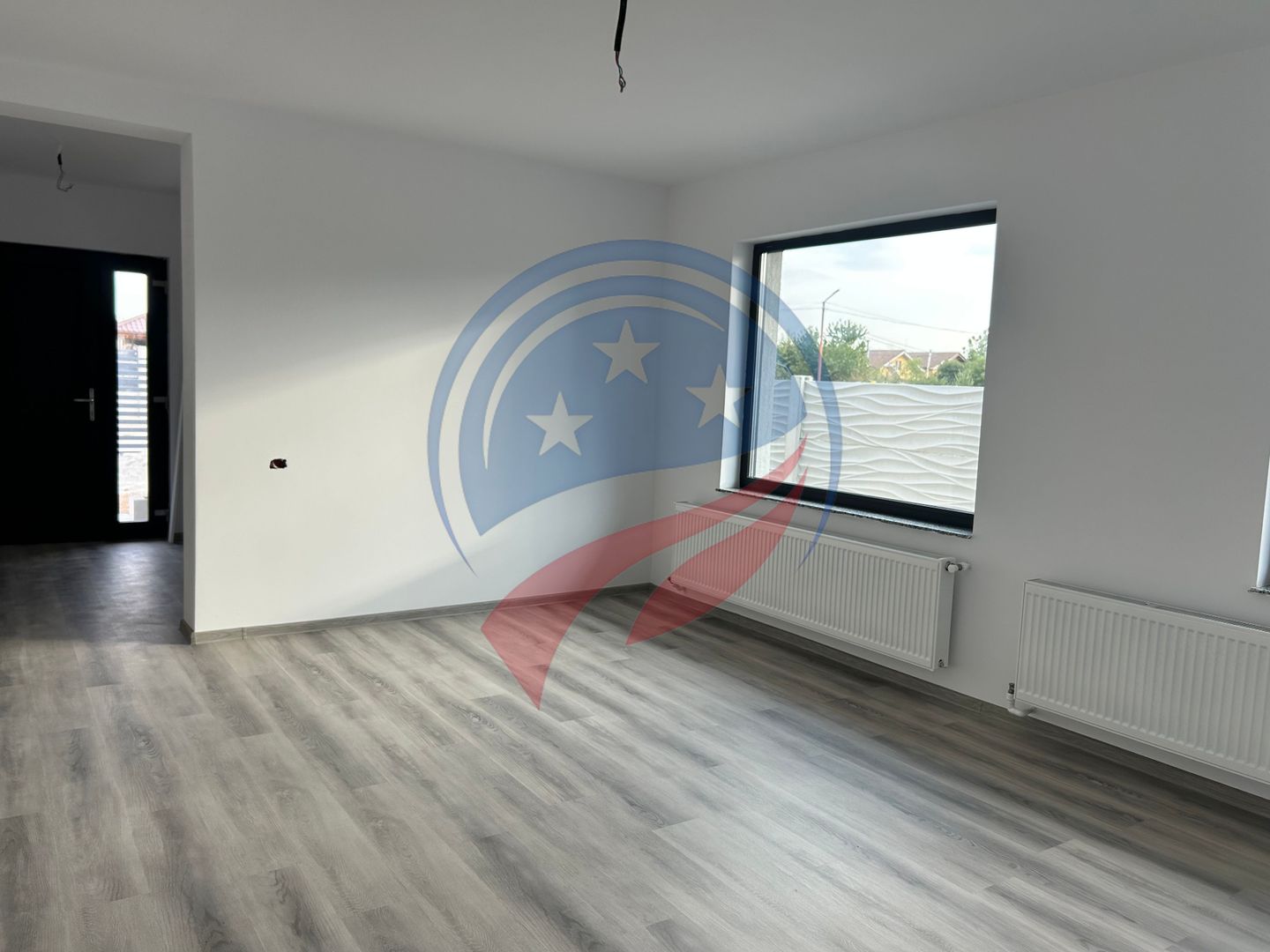 Casă de vânzare în Damila | 498 mp teren | 143 mp construcție | 12 ml deschidere - Poză 6