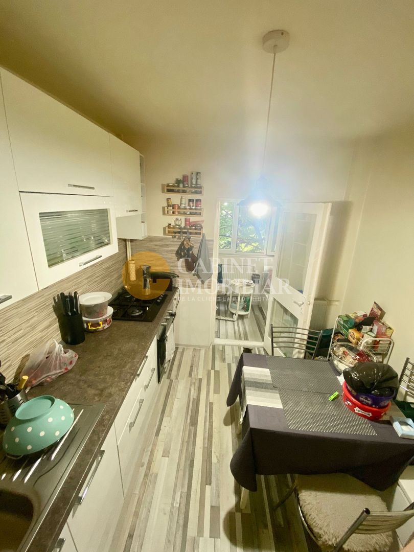 Nicolina Etaj 2 Apartament cu 2 Camere Decomandat 50mp - Poză 2