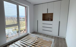 Apartament 3 camere cu priveliște spre parc – zona semicentrala - Poză 8