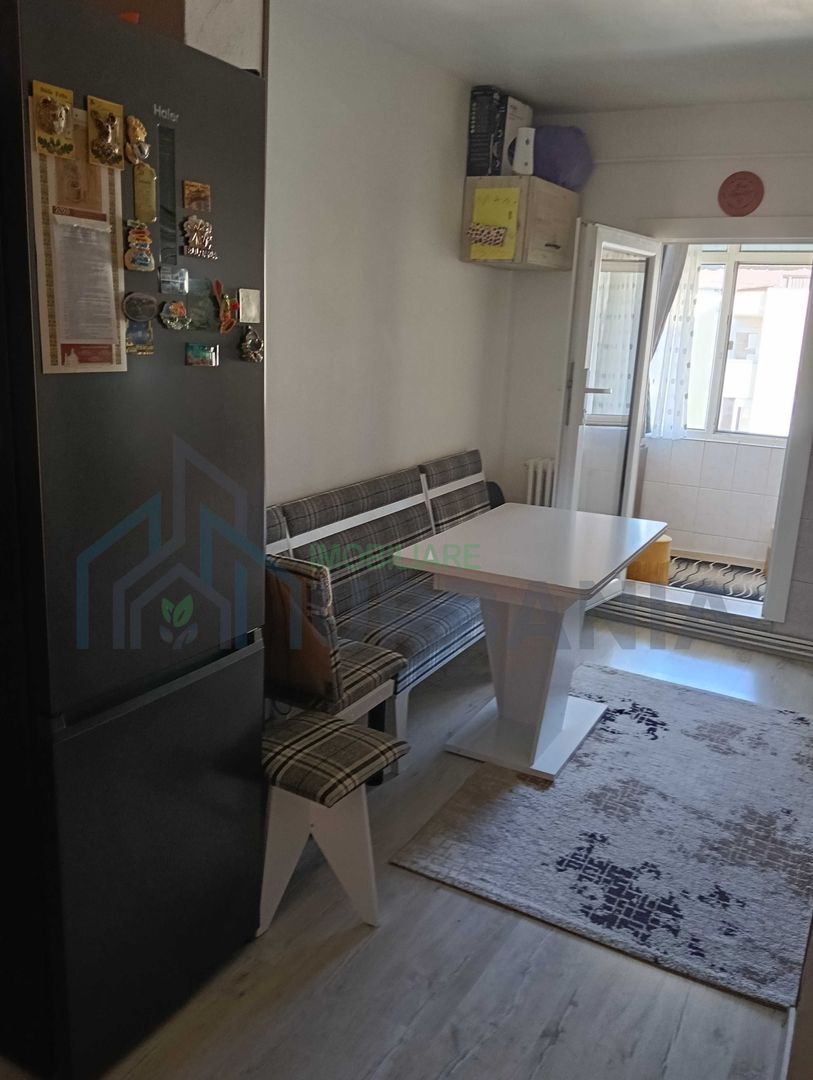 Apartament 3 camere, decomandat, etaj 4/5, complet mobilat și utilat, Iași, Luca Arbore Nr 32 - Poză 5