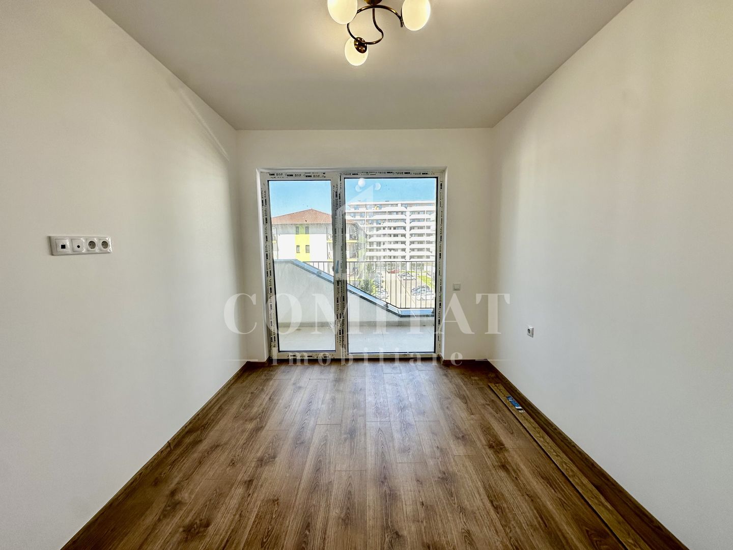 Apartament la etaj intermediar | Finisat | Eroilor - Poză 9