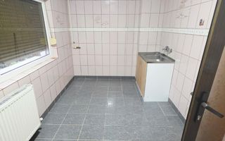 Apartament 2 camere de vanzare | Marasesti | an 1991 | Parter - Poză 7