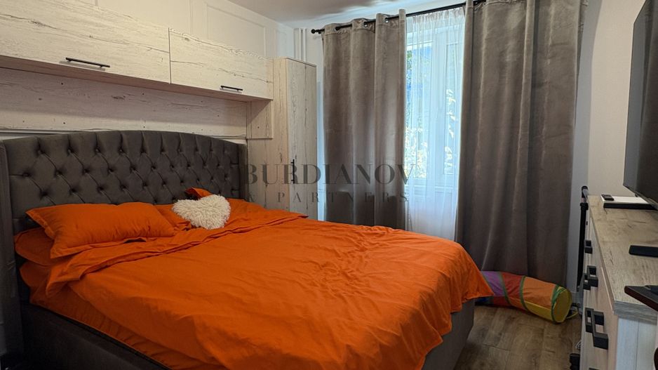 Apartament cu 2 camere de vânzare Metrou 1 Decembrie 1918 - Titan - Poză 9
