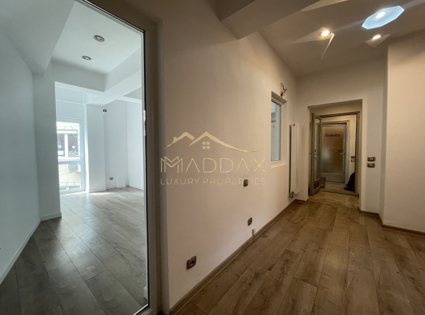Spatiu birouri**5 camere **160 mp** // Piata Romana - Poză 34