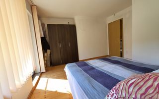 Casa de vacanta in inima padurii, 150 mp/utili, teren 1960 mp, Vulcan - Poză 8