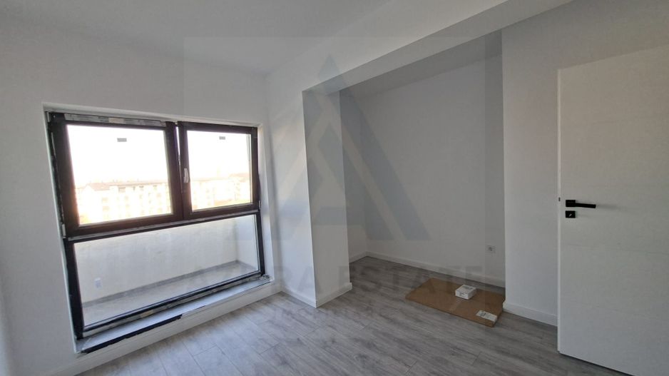 Apartament la cheie 3 camere balcon 7 mp boxa si parcare pe Dna Stanca - Poză 2