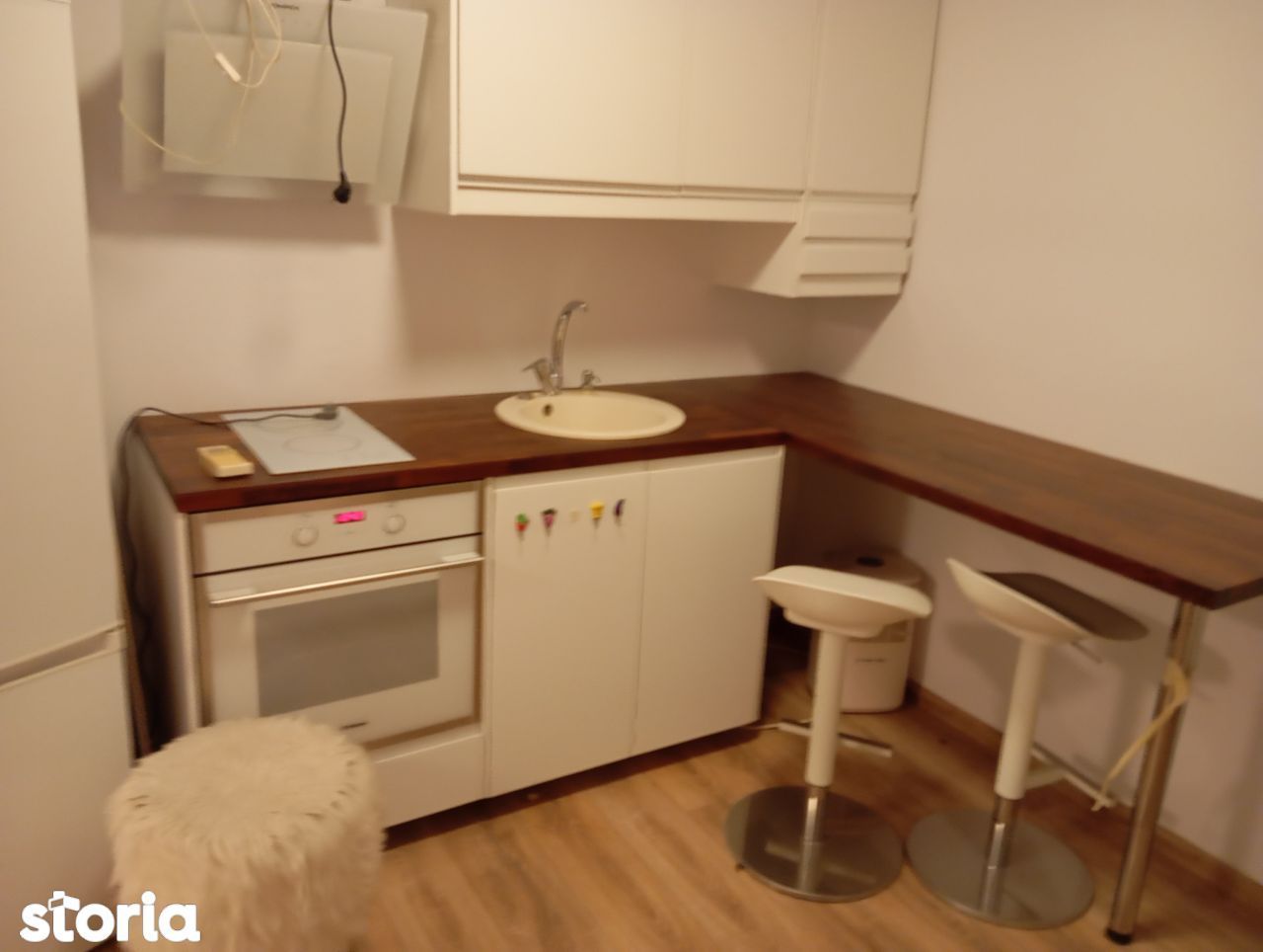 Garsoniera renovata, centrul vechi, centrala proprie, imobil fara risc - Poză 1