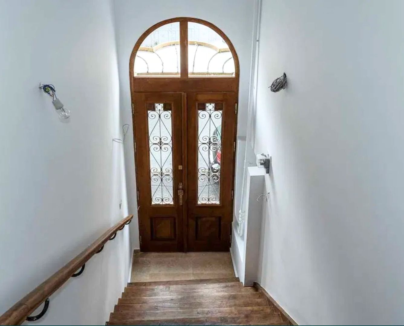 Apartament 5 camere în vilă complet renovat pretabil spațiu birouri - Poză 9