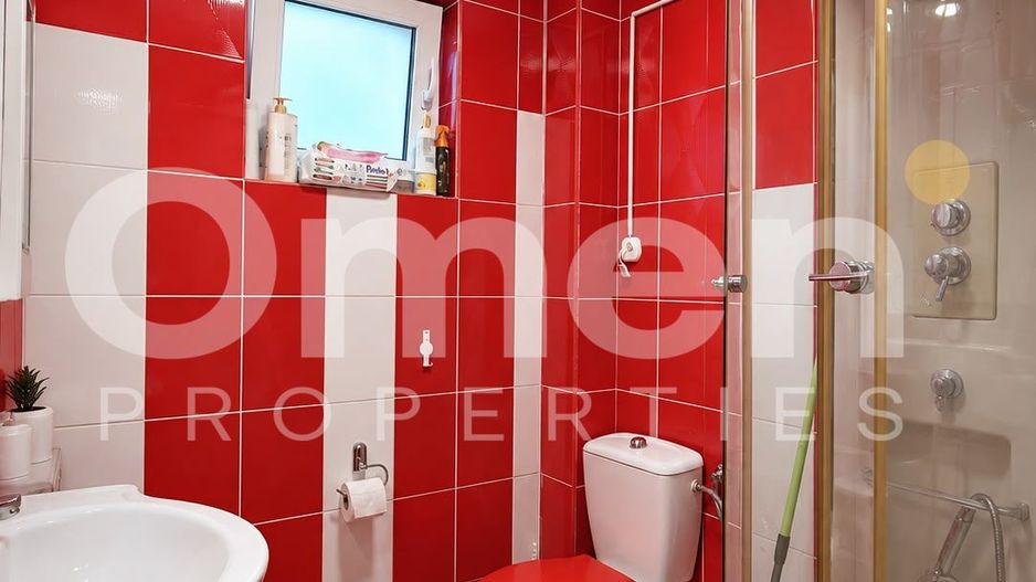 Casă P+M cu piscină și teren 1100 mp – Zona Vrancei, Baia Mare - Poză 11