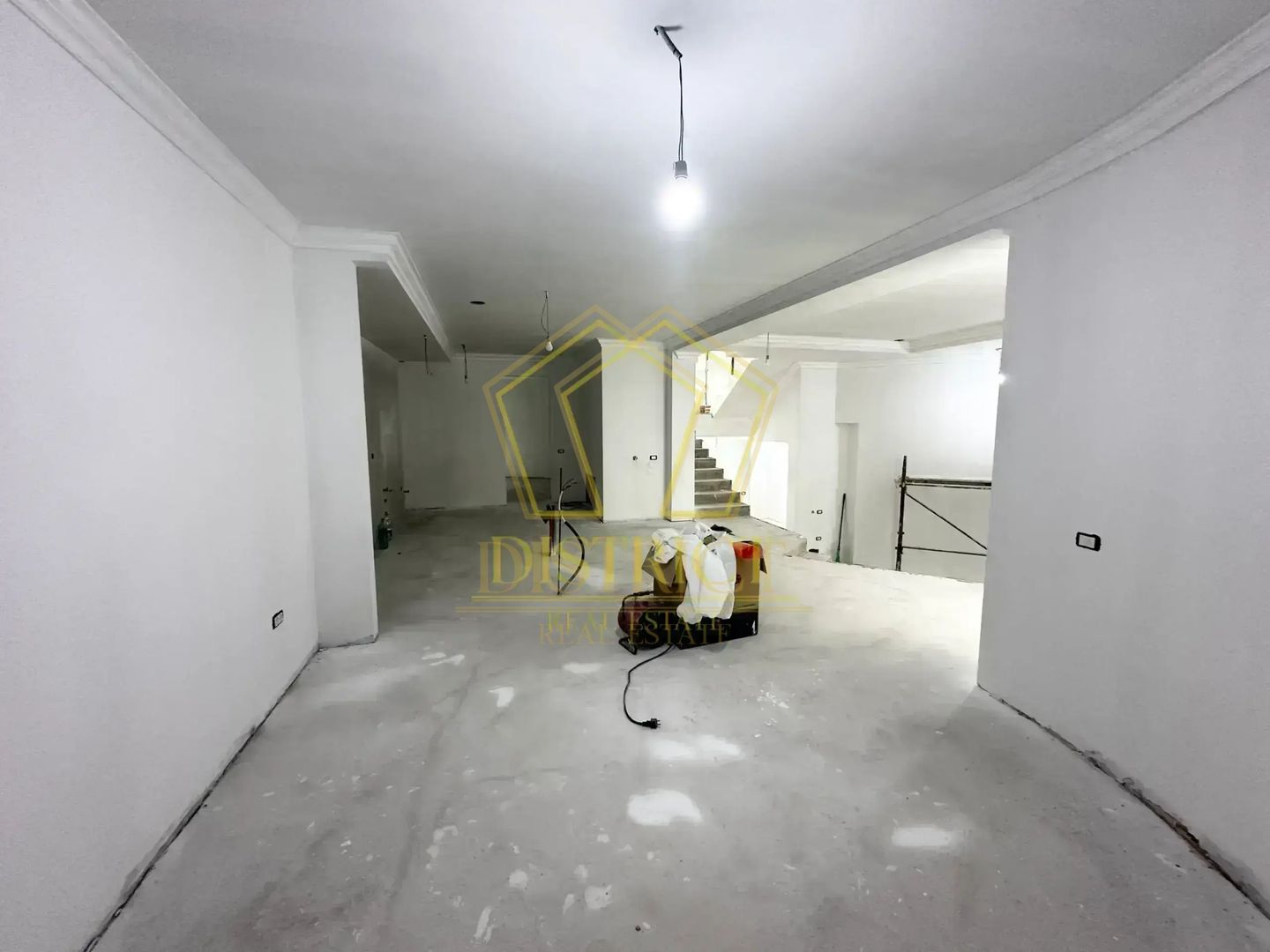 Casa individuală impresionant cu 4 camere si 5 bai | Mosnita Noua - Poză 14