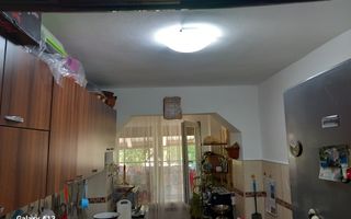 ageuropa.ro vinde ap 2 cam 46mp RENOVAT la PARTER în Micro 14. - Poză 5