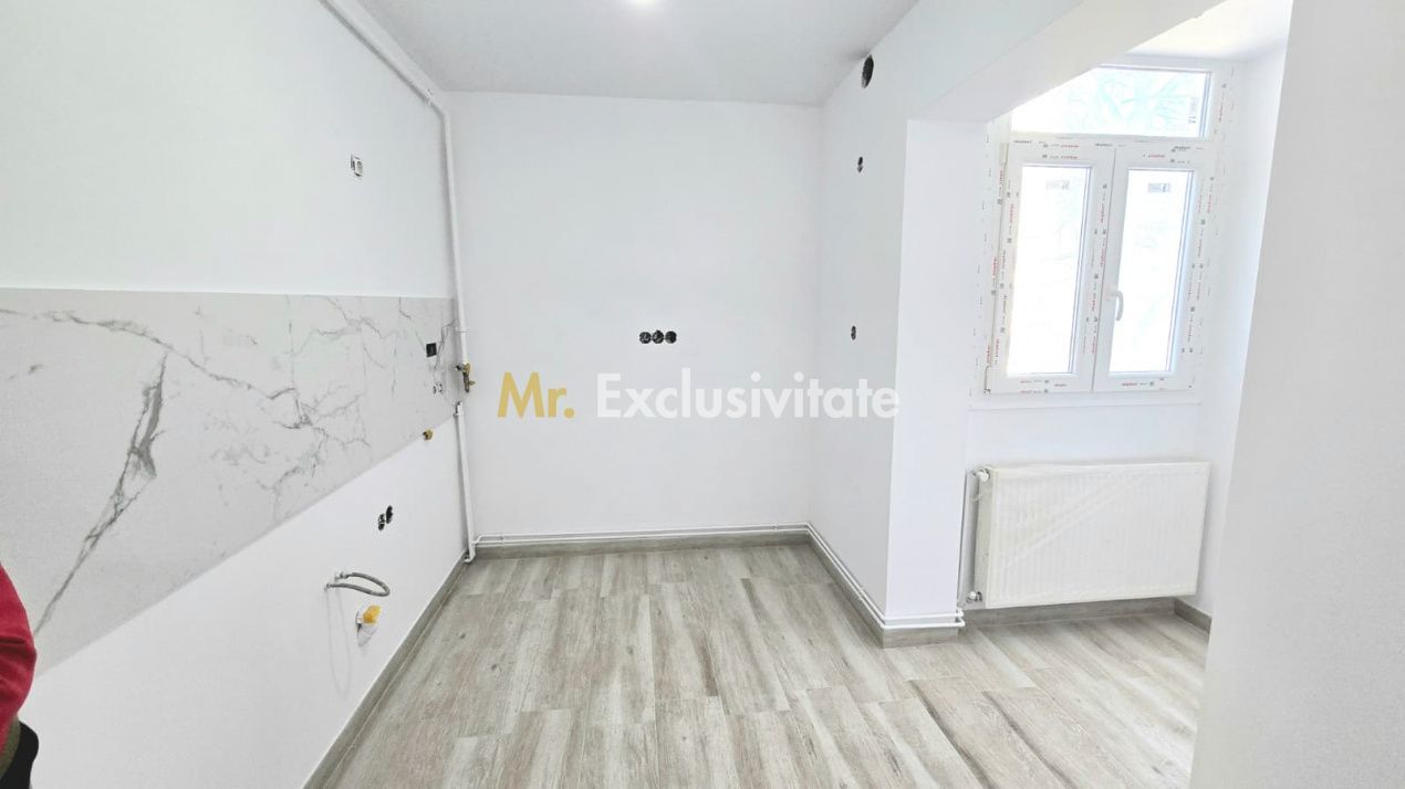 De vânzare Apartament 2 camere Luceafărul Satu Mare - Poză 7