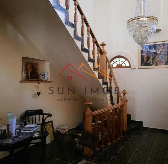 Casa tip conac, teren 4000 mp, finisaje deosebite, garaj, Prahova - Poză 11