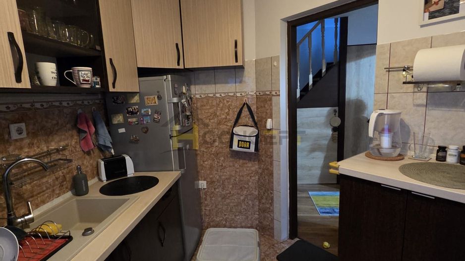 Ap modern 3 camere mansarda mobilat/utilat centrala proprie - Poză 5