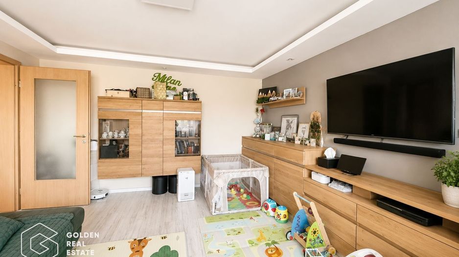Apartament  3 camere, 72 mp utili, recent renovat, Rusu-Șirianu - Poză 2