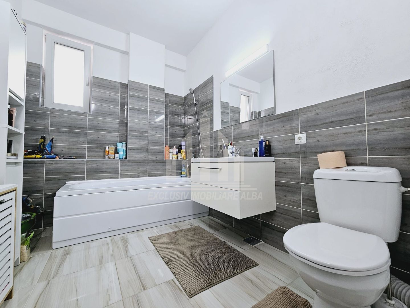 Apartament cu 3 camere de vanzare, Ampoi 3 - Poză 7