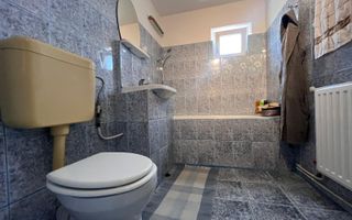 Apartament cu 2 camere de vanzare, Cetate - Poză 5
