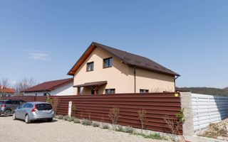 Casă spațioasă 4 dormitoare Sânpetru, 500 mp teren, mobilată complet - Poză 12