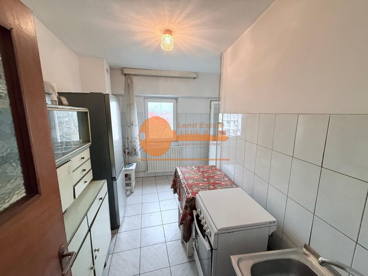 Apartament cu 2 camere in zona Drumul Sarii - Poză 3