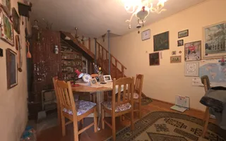 Casa ta la pret de apartament - 5 minute de municipiul Targoviste - Poză 13