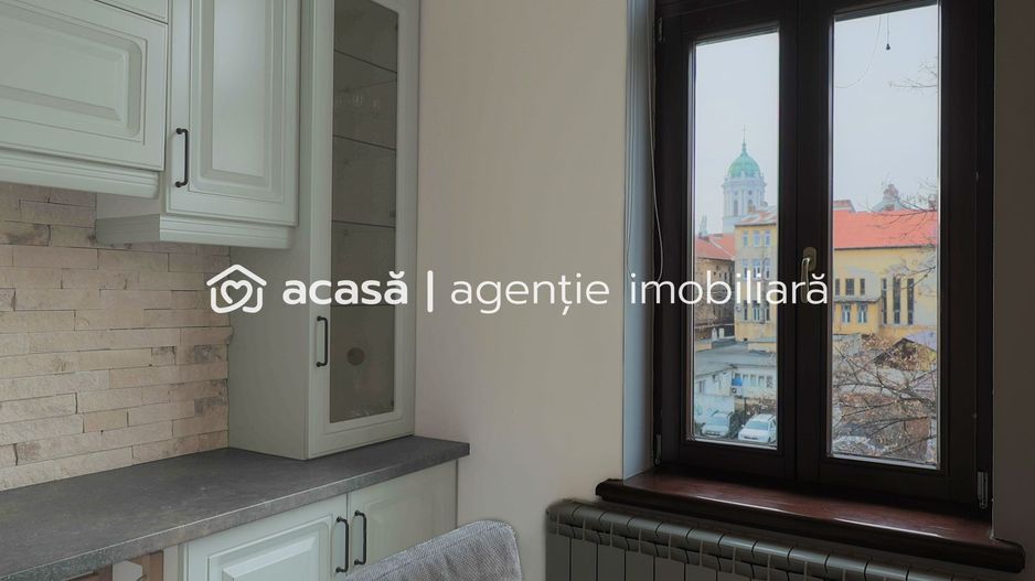 Apartament unic în Arad – Ultracentral, liniște, priveliște superbă - Poză 13