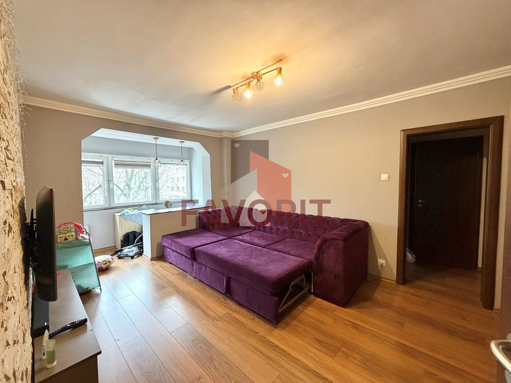 Etaj 2. Zona excelenta. Cu centrala termica proprie - Poză 1