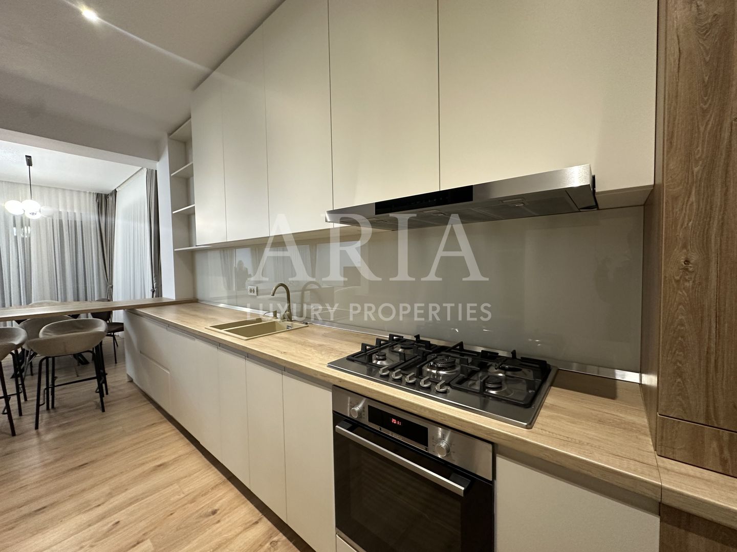 AMERICAN VILLAGE - MODERN VILLA - 5 ROOMS - FULLY FURNISHED - GATED COMMUNITY - Poză 5