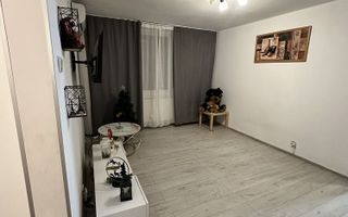 Apartament 3 camere Bld Brancoveanu, zona Huedin. - Poză 3