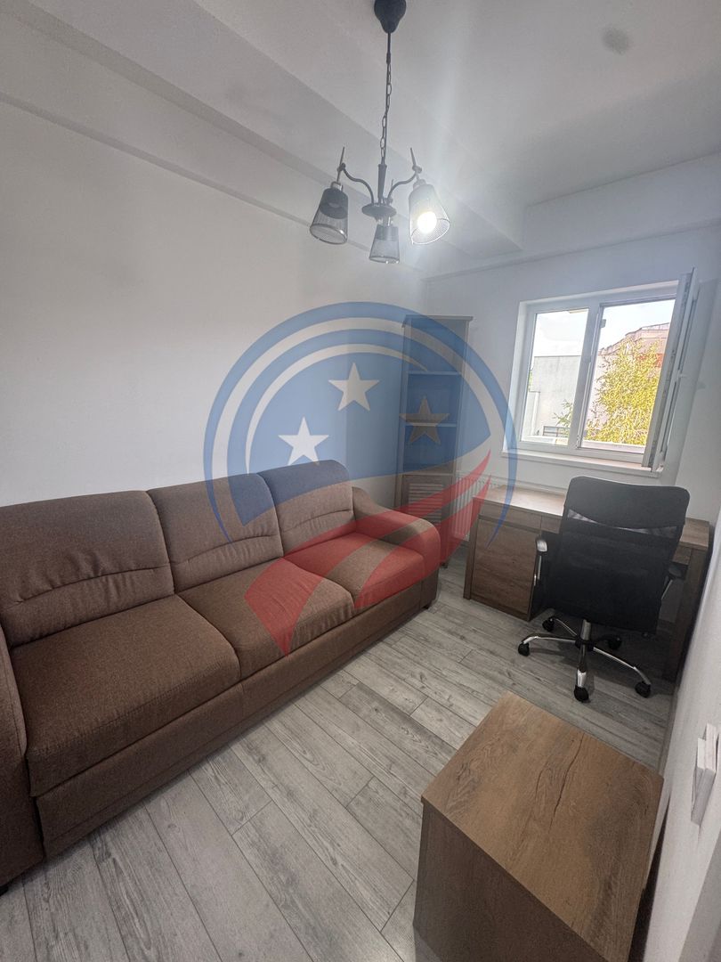Apartament 2 camere decomandate in 1 Mai - Poză 3