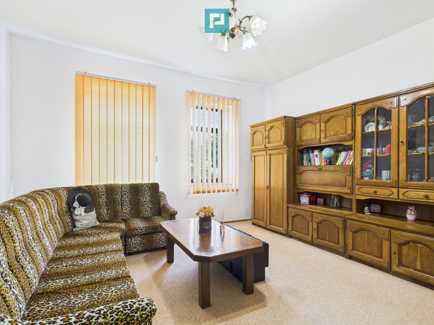 Casă Individuală cu spațiu comercial - Variaș - Poză 31