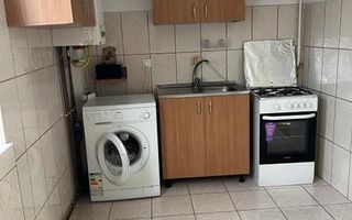 VAND GARSONIERA MOBILATA ETAJ 1 IASI 69 mii EURO NEGOCIABIL - Poză 2