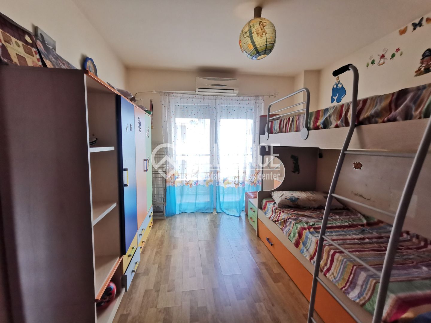 De vânzare apartament 3 camere statiunea Mamaia, zona Butoaie - Poză 11