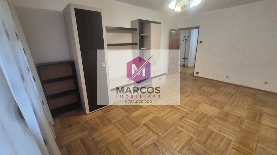 Vand apartament 2 camere Lunca-Moroasa - Poză 1