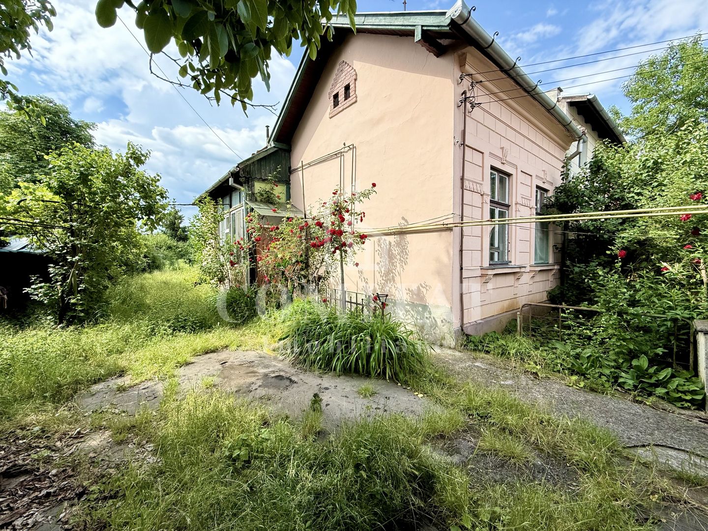 Casă veche solidă cu teren generos zona veche cartier Gheorgheni - Poză 1