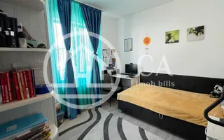 Casă de vanzare cu 4 camere in Cartierul Tineretului, Oradea - Poză 11