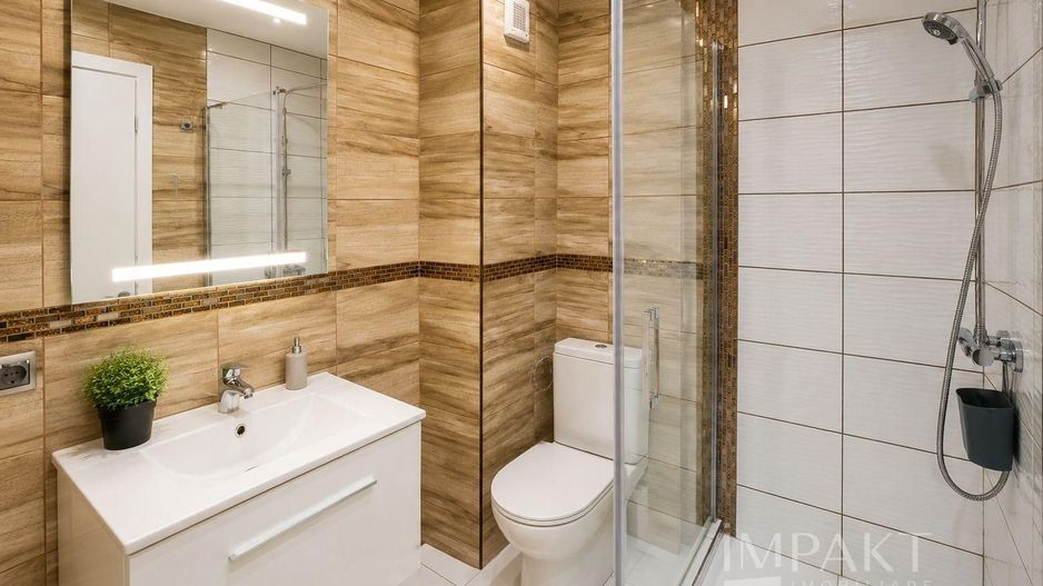 Apartament modern cu 3 camere ready to move si parcare in Buna Ziua - Poză 5