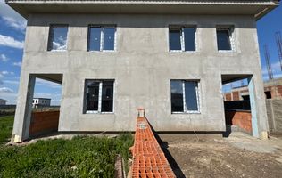 Sacalaz, 1/2 Duplex pe Etaj, 4 Camere,2 Bai,Terasa Acoperita