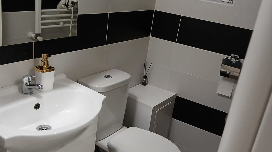 Apartament 3 camere,2 bai si spatiu de depozitare  de vanzare S88 - Poză 23