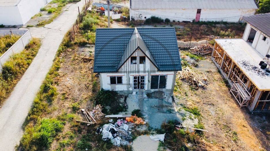 SOLD / VANDUT Casa de vanzare Valu lui Traian - Poză 2