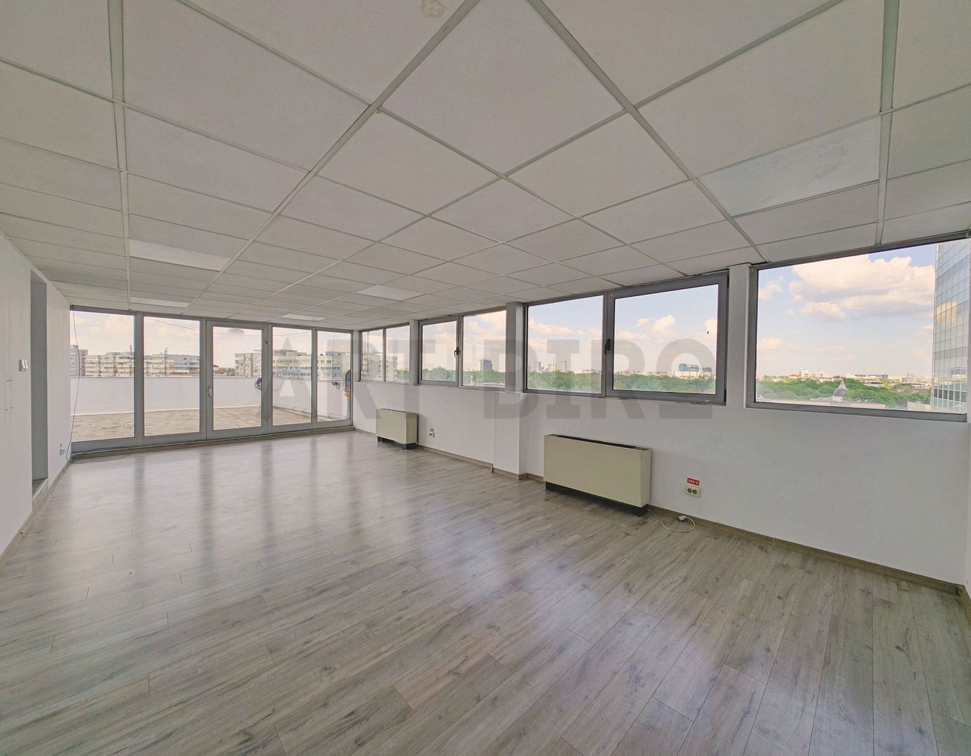 Zero comision, 45mp birou versatil Piata Victoriei, 10' metrou - Poză 2