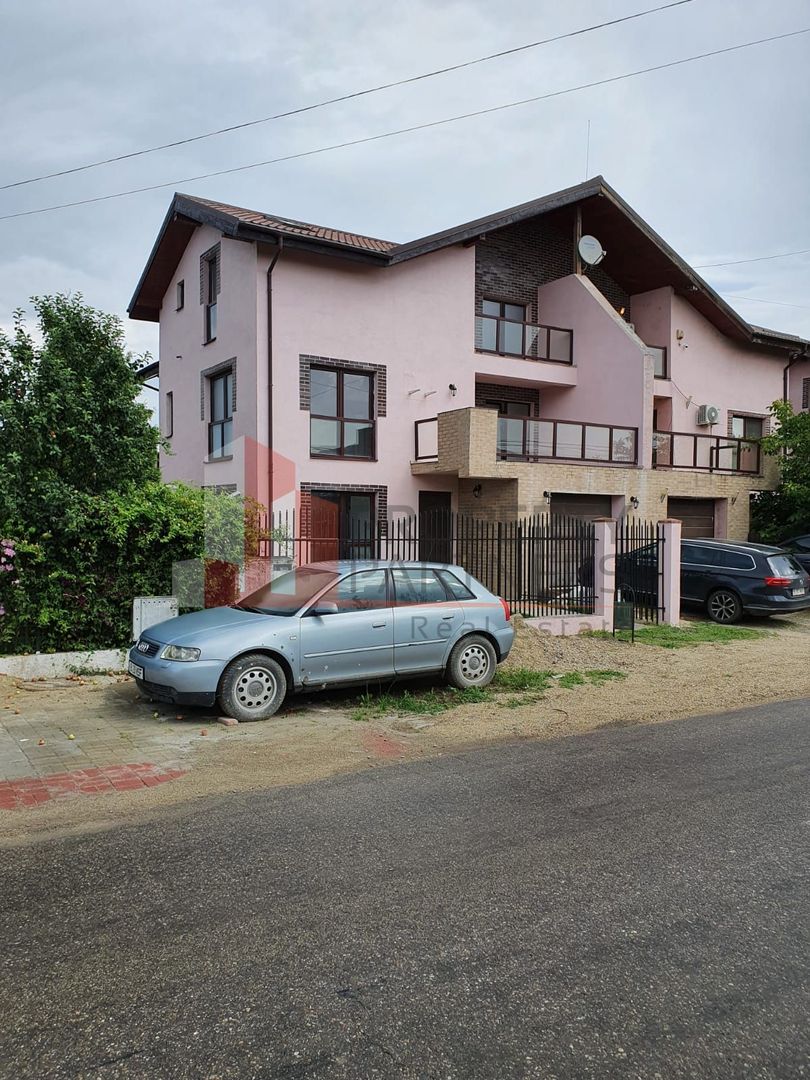 Vila Austrian Village - Crevedia DB - Poză 1