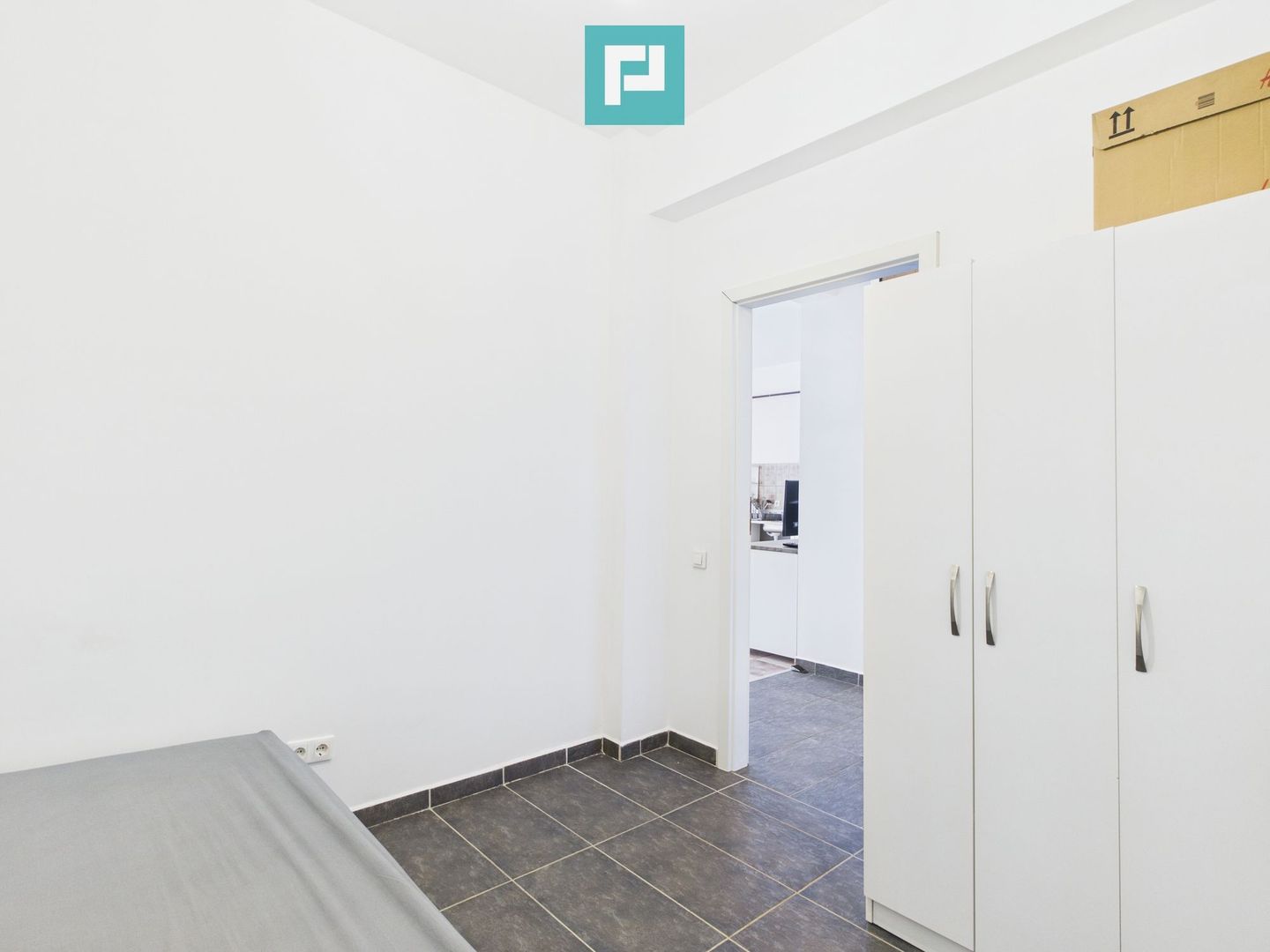 De închiriat apartament cu 3 camere la ARED Uta! - Poză 10