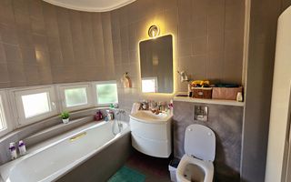 Casă de lux D+P+1, Cetate Alba Iulia, 616 mp, teren 937 mp, 2 garaje - Poză 20