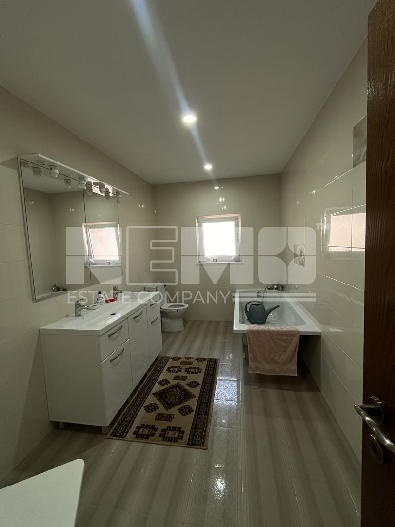 Casa/Vila de Vanzare 10 Ari Teren  I Suceava/Ipotesti I 245.000Euro - Poză 19