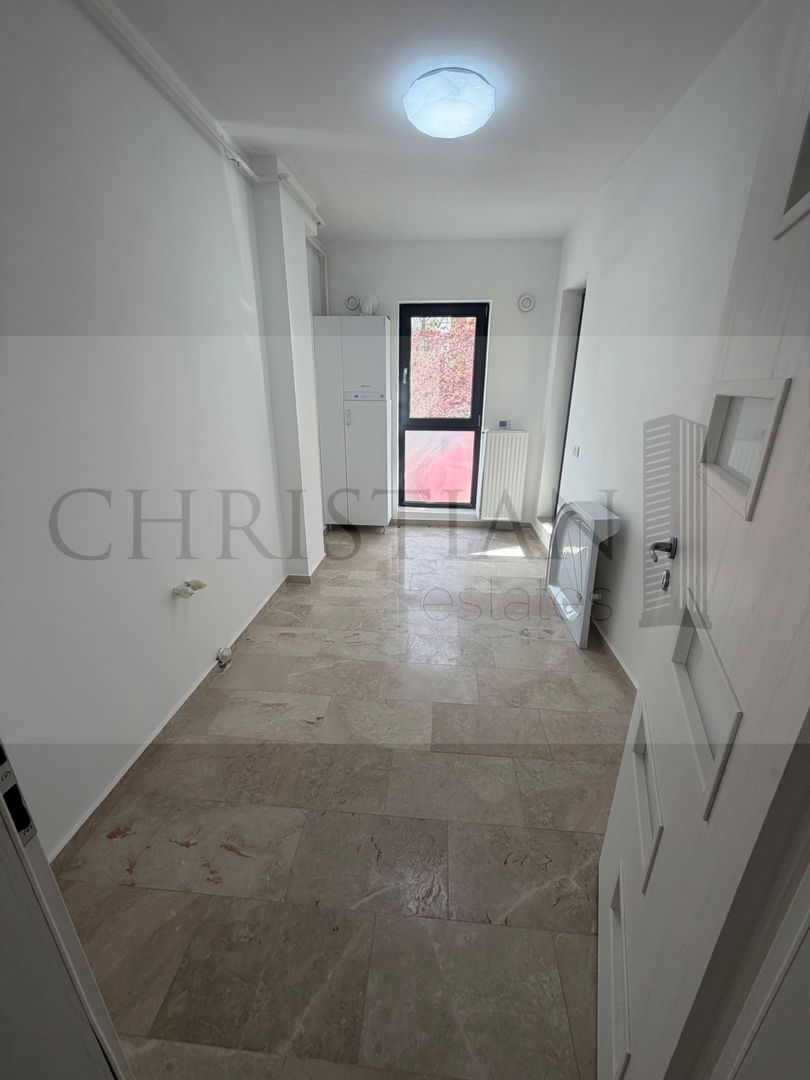 SPATIU COMERCIAL STRADAL  - Exigent Plaza Faza 2 - Trafic Intens - Poză 13